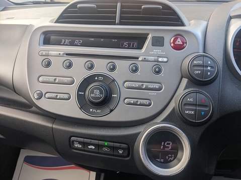 Honda Jazz I-VTEC EX I-SHIFT 26