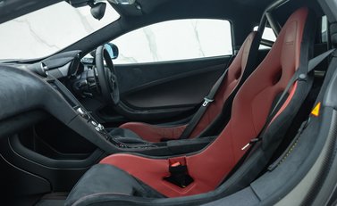 McLaren 675LT 19