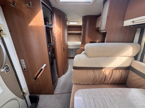 Burstner Aviano i727 2