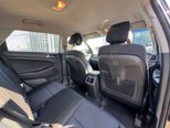 Hyundai TUCSON 2.0 CRDi SE Nav SUV 5dr Diesel Manual 4WD Euro 6 (136 ps) 39