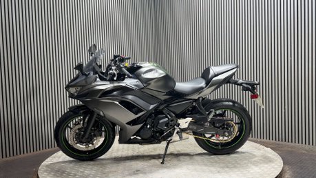 Kawasaki Ninja 650 Z650 2023 1 OWNER ONLY 10K SPORTS BIKE 650 LONG MOT WARRANTY A2 8