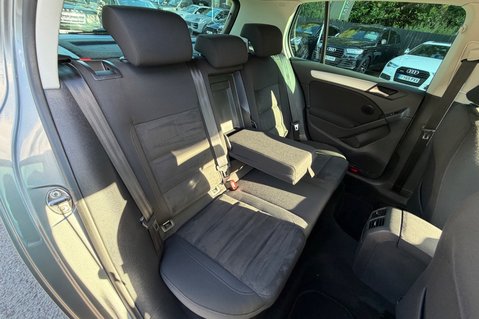Volkswagen Golf GT TDI DSG - INCREDIBLE HISTORY WITH 14 SERVICES RECORDED 23