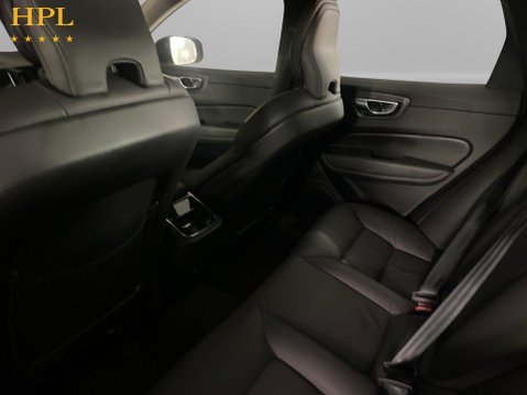Volvo XC60 2.0 B5 MHEV Plus SUV 5dr Petrol Hybrid Auto AWD Euro 6 (s/s) (250 ps) Crui 19