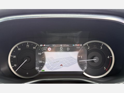 Jaguar F-Pace 2.0 D200 MHEV R-Dynamic Black SUV 5dr Diesel Auto AWD Euro 6 (s/s) (204 ps) 43