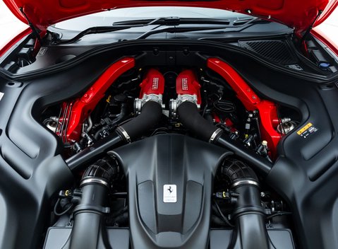 Ferrari Portofino 38