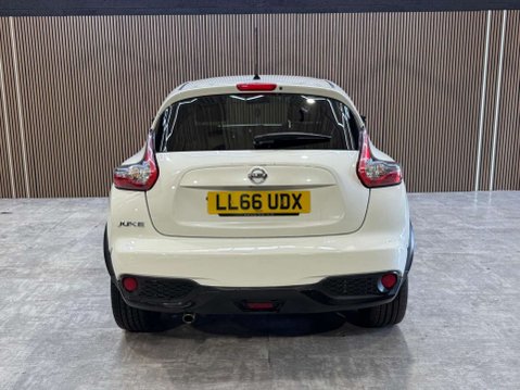 Nissan Juke 1.6 Juke N-Connecta CVT 5dr 24