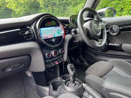 Mini Hatch 2.0 Cooper S Sport Steptronic Euro 6 (s/s) 3dr 25