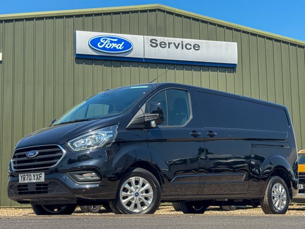 Ford Transit Custom LWB L2H1 Low Roof Limited 300 Air Con Alloys Sensors EURO 6 1
