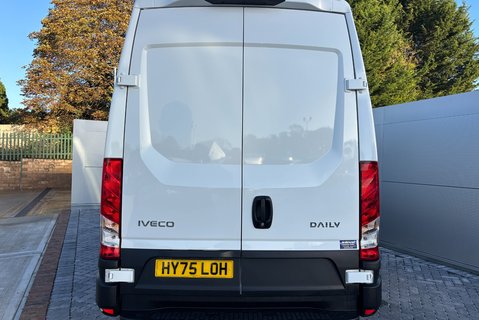 Iveco Daily 35S14V 3520L Business Hi-Matic Panel Van 12