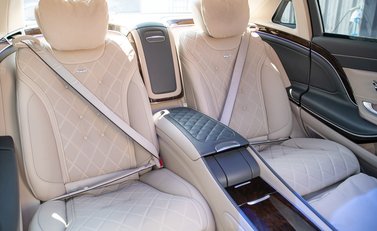 Mercedes-Benz M Class S600 14