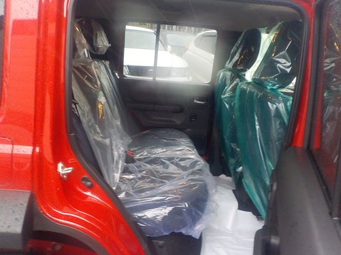Suzuki Jimny NOMADE 1.5 FC AUTO 4WD ALLGRIP 5 Door NEW Sizzling Red 11