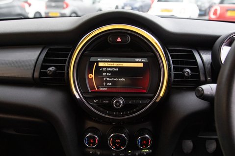 Mini Hatch COOPER CLASSIC 26