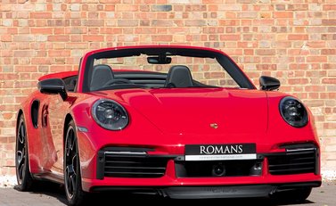 Porsche 911 Turbo S Cabriolet (992) 1