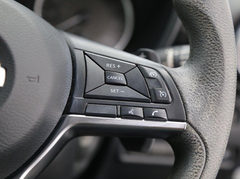 Nissan Juke 1.0 DIG-T Acenta DCT Auto Euro 6 (s/s) 5dr 12