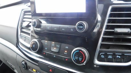 Ford Transit Custom 320 SPORT 2.0 ECOBLUE PANEL VAN 13