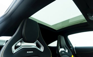 Mercedes-Benz C63 S Final Edition 12