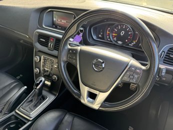 Volvo V40 1.5 T2 R-Design Edition Auto Euro 6 (s/s) 5dr