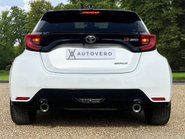 Toyota Yaris GR-Y CIRCUIT 6