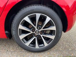 Renault Clio 1.0 Clio Iconic Bose TCe 5dr 16