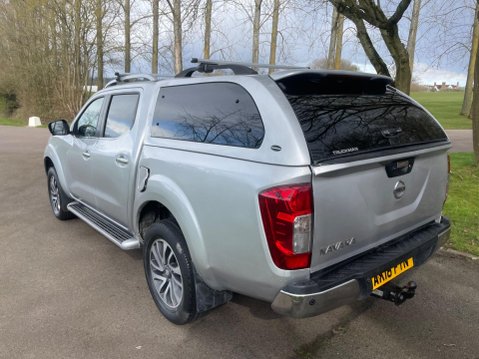 Nissan Navara 2.3 dCi Tekna Auto 4WD Euro 6 4dr 13