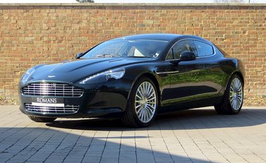 Aston Martin Rapide 4
