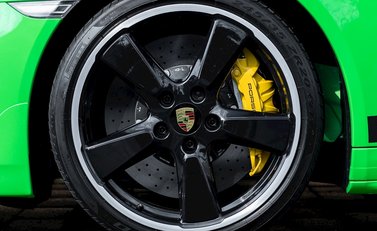 Porsche 911 (991.2) Turbo S 10