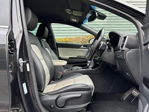 Kia Sportage GT-LINE ISG 13