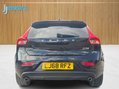 Volvo V40 2.0 D3 Inscription Hatchback 5dr Diesel Auto Euro 6 (s/s) (150 ps) 24