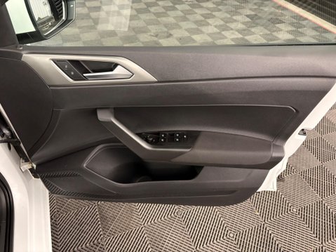 Volkswagen Polo 1.0 TSI SE DSG Euro 6 (s/s) 5dr 35