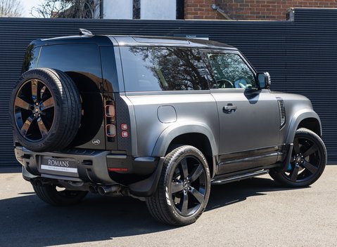 Land Rover Defender 90 V8 CARPATHIAN EDITION 4