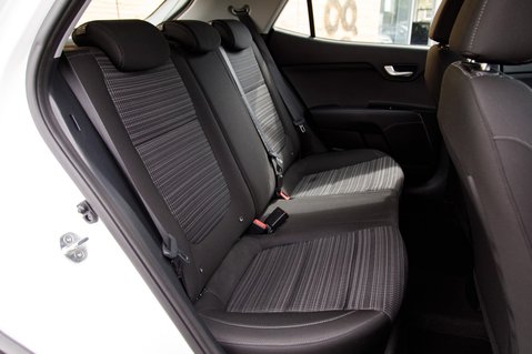 Kia Stonic 2 32