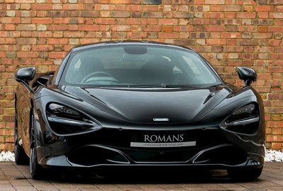 McLaren 720S 