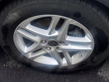 Toyota C-HR 1.8 VVT-h GPF Icon SUV 5dr Petrol Hybrid CVT Euro 6 (s/s) (122 ps) 8