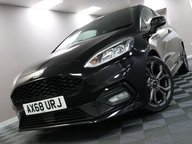 Ford Fiesta ST-LINE 32