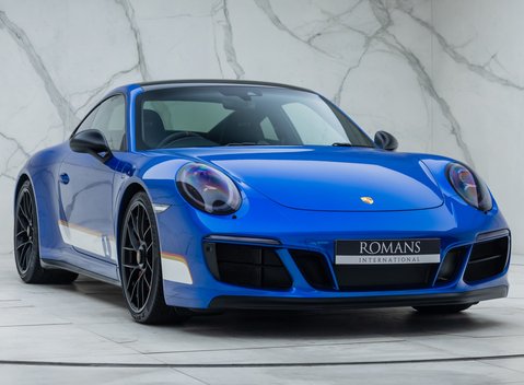 Porsche 911 Carrera 4 GTS (991.2) British Legends Edition 9