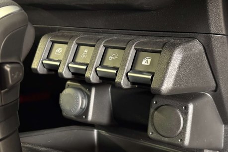 Suzuki Jimny SUZUKI JIMNY 1.5 SZ5 SUV 3dr Petrol Auto ALLGRIP Euro 6 (101 ps) 40