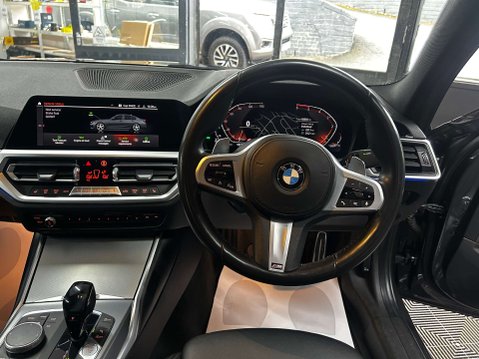 BMW 3 Series 2.0 320d M Sport Saloon 4dr Diesel Auto xDrive Euro 6 (s/s) (190 ps) M-SPOR 59