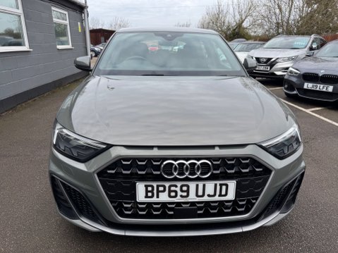 Audi A1 S LINE 35 TFSI S-A 3