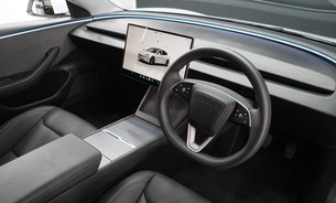 Tesla Model 3 RWD Enhanced Autopilot Navigate on Autosteer Extended Comp Tesla Warranty 2