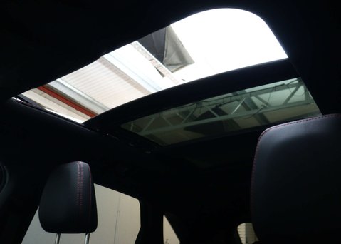 Ford Kuga 2.5 Duratec 14.4kWh ST-Line X SUV 5dr Petrol Plug-in Hybrid CVT Euro 6 (s/s 51