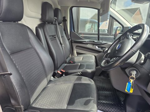 Ford Transit Custom 320 SPORT P/V ECOBLUE 9