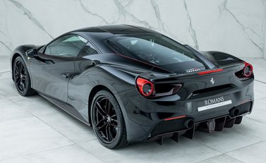 Ferrari 488 GTB Tailor Made 12
