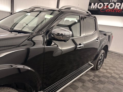 Nissan Navara 2.3 dCi Tekna Auto 4WD Euro 6 4dr 40