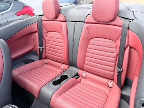 Mercedes-Benz C Class C 220 D 4MATIC AMG LINE 13