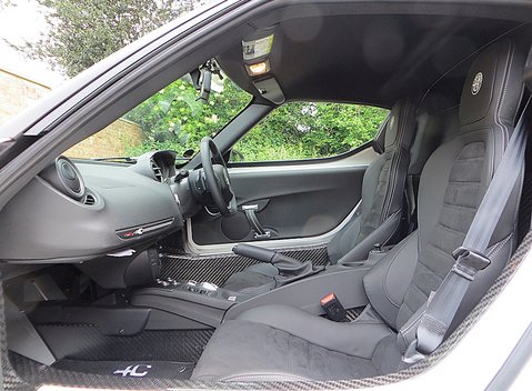 Alfa Romeo 4C Launch Edition 14