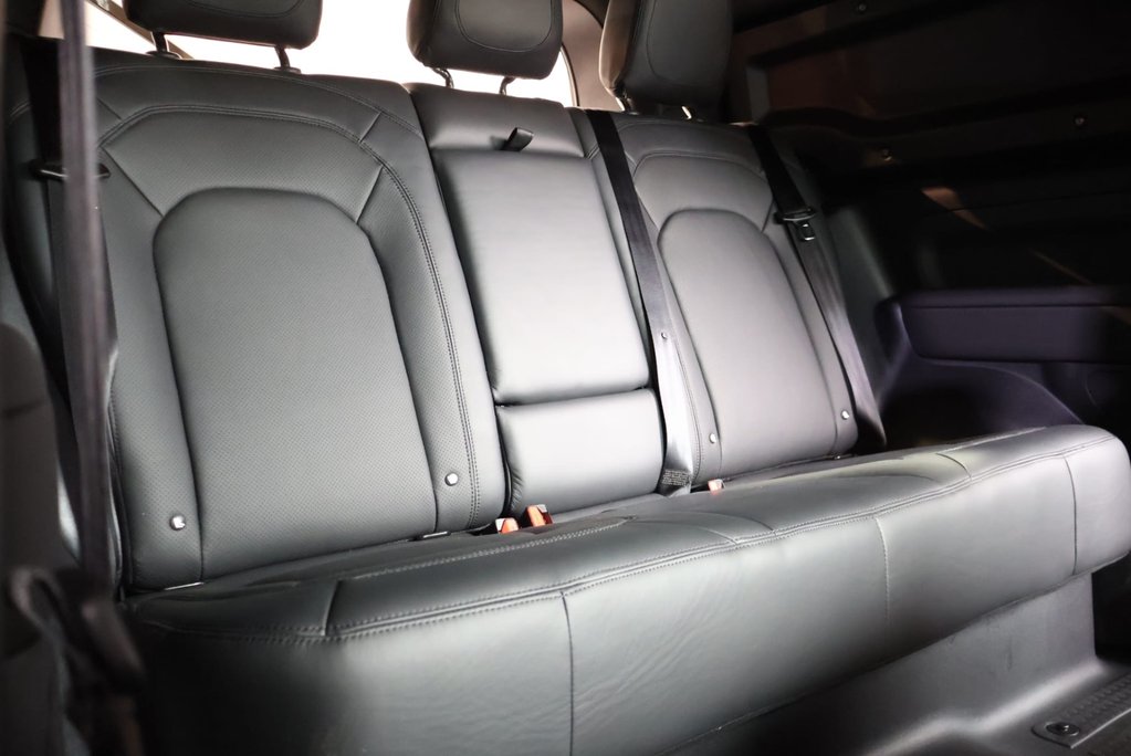 Land Rover Defender 90 DEMO  HARD TOP 350  X-DYNAMIC HSE s 20k spend inc genuine rear seat   33