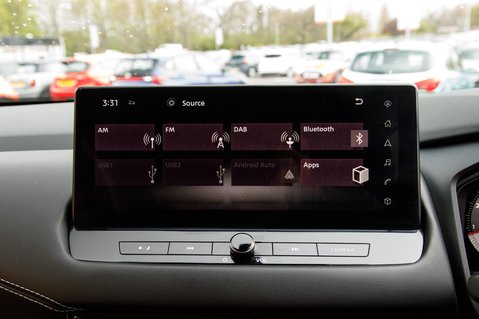 Nissan Qashqai DIG-T N-CONNECTA MHEV 27