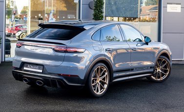 Porsche Cayenne TURBO GT 4