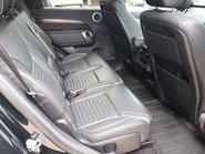 Land Rover Discovery R-DYNAMIC HSE MHEV 7 seater genuine Land Rover seats  16