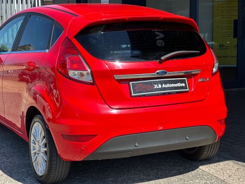Ford Fiesta 1.6 Fiesta Titanium Auto 5dr 4